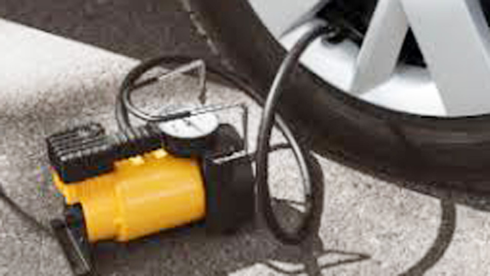 https://carsparetips.com/does-car-need-to-be-running-to-use-tire-inflator/