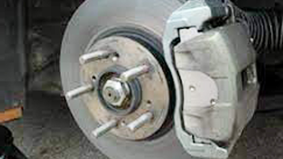 How Does the Brake System Work in a Car?