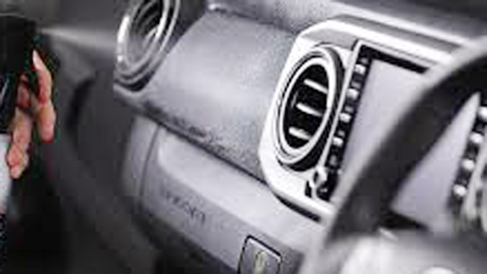 How to Spray Paint Car Interior Plastic