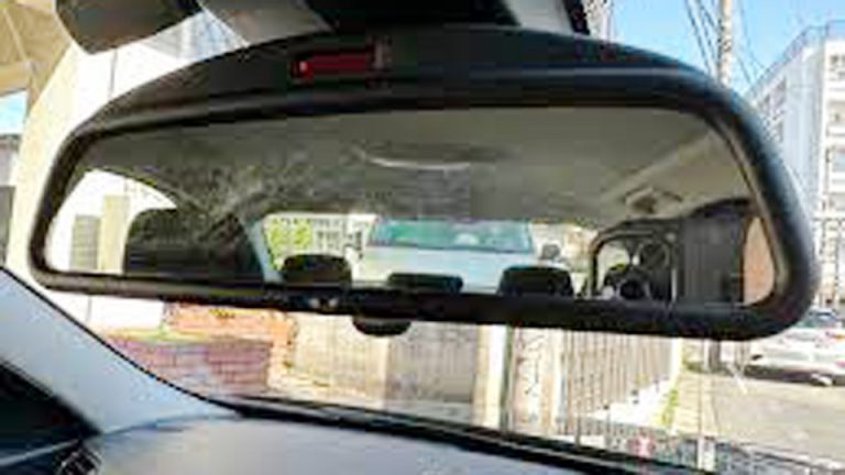 How to Stick an Interior Mirror in a Car