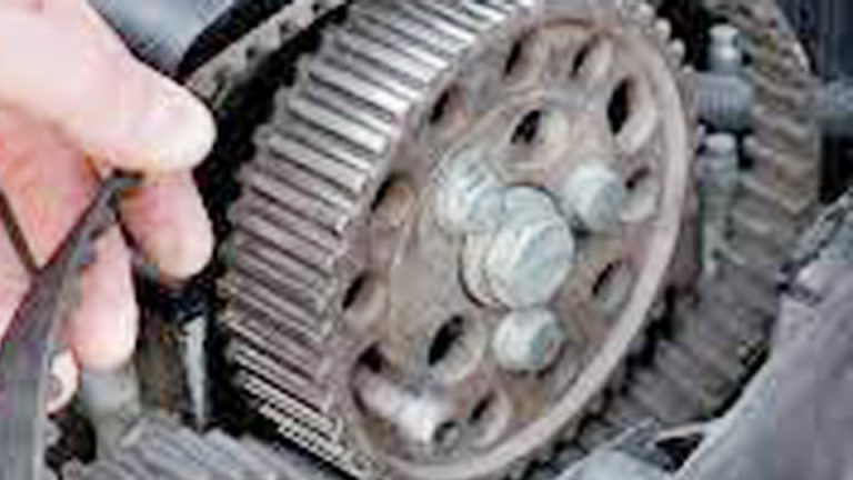 What Causes the Timing Belt to Break?