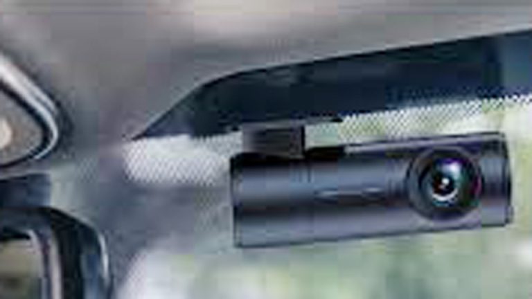 Does a Dash Cam Drain Your Battery When the Car is Off?
