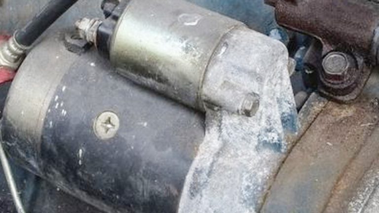 How to Start a Car If the Starter Motor Is Not Working